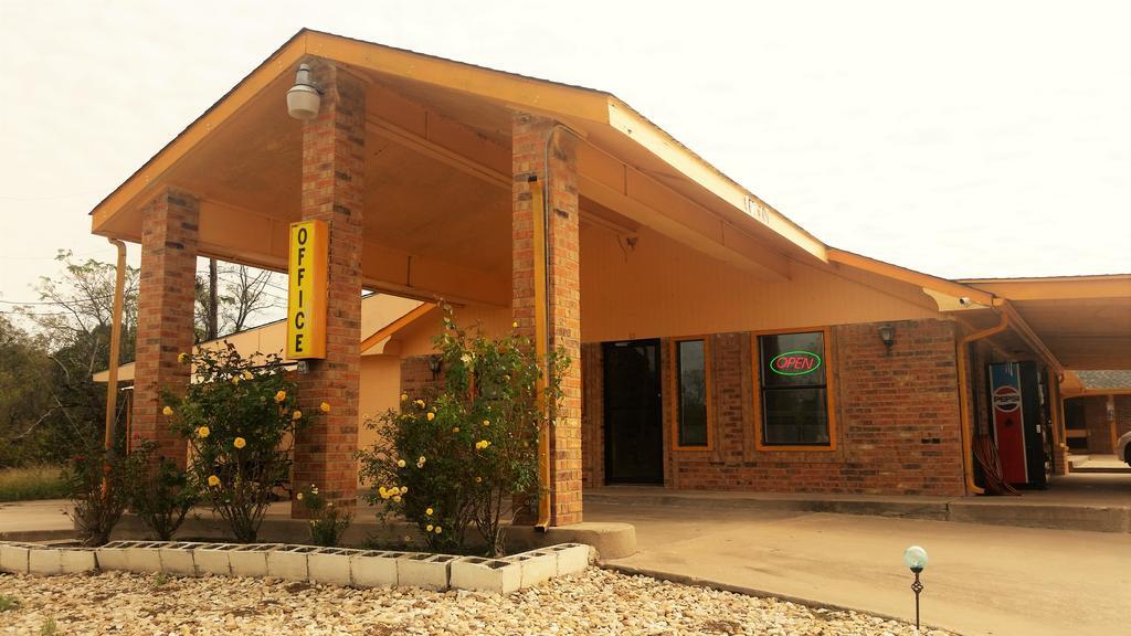 Westworld Country Inn Hubbard Εξωτερικό φωτογραφία