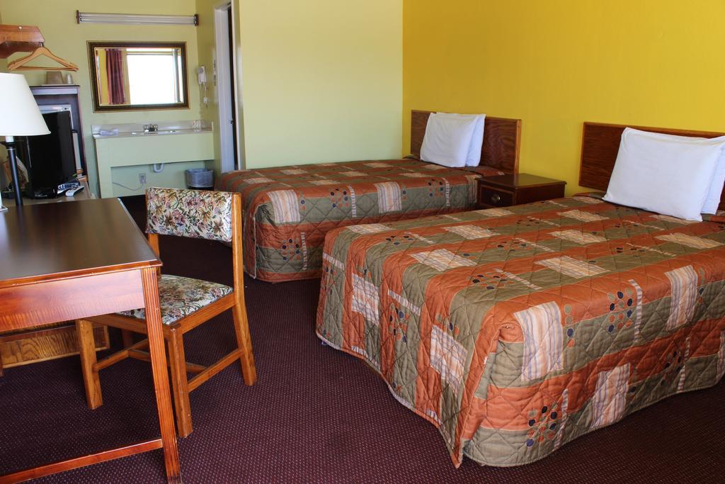 Westworld Country Inn Hubbard Εξωτερικό φωτογραφία