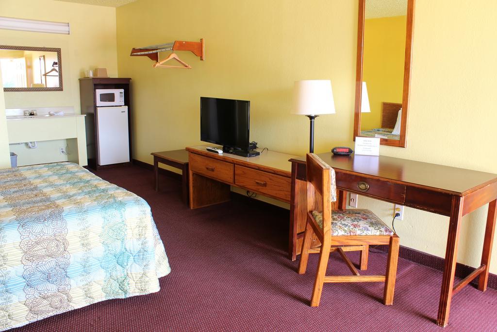 Westworld Country Inn Hubbard Εξωτερικό φωτογραφία