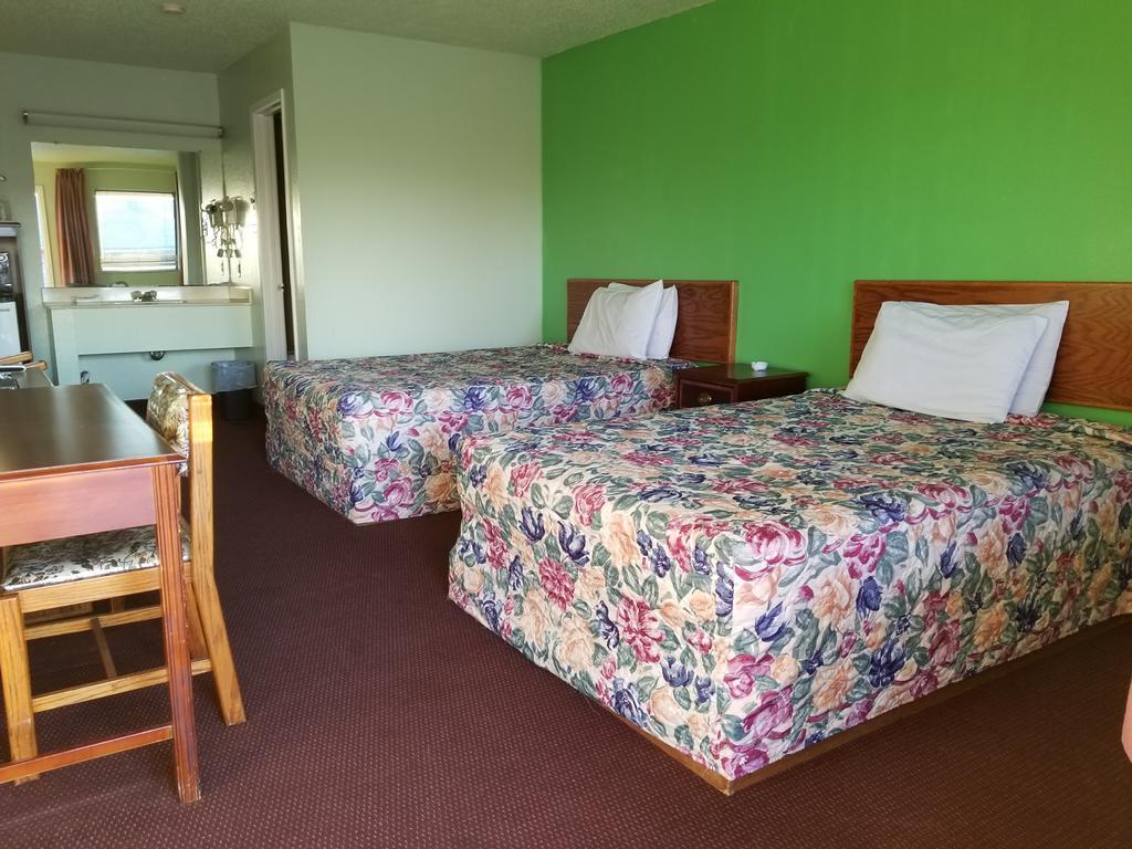 Westworld Country Inn Hubbard Εξωτερικό φωτογραφία