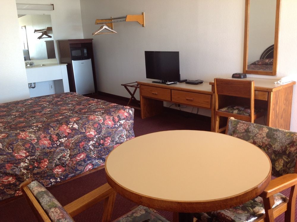Westworld Country Inn Hubbard Εξωτερικό φωτογραφία