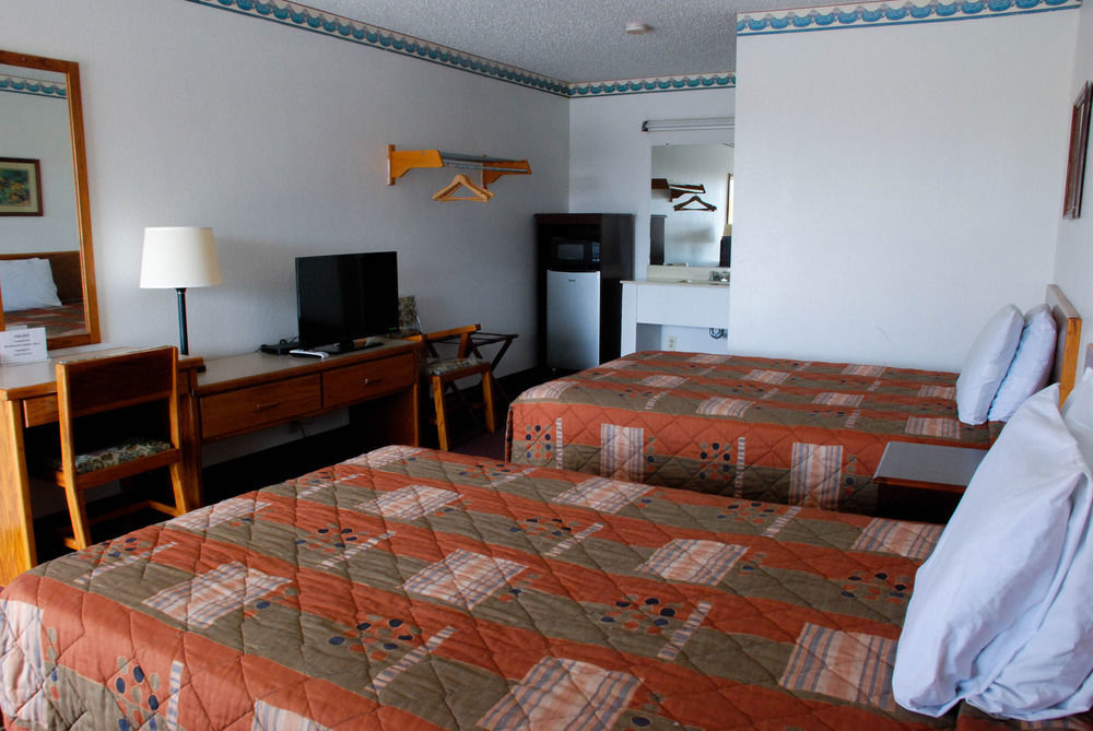 Westworld Country Inn Hubbard Εξωτερικό φωτογραφία